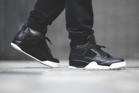 Кроссовки Air Jordan 4 Premium