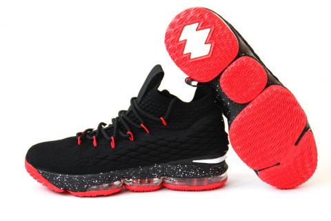 КРОССОВКИ NIKE LEBRON 15