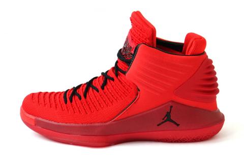 AIR JORDAN XXXII