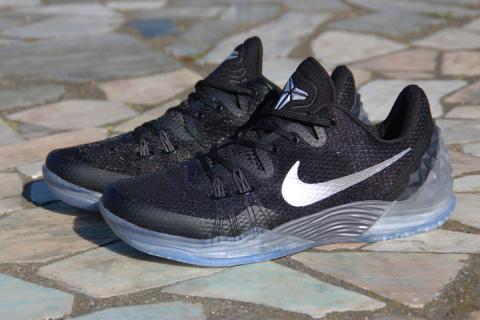 NIKE KOBE