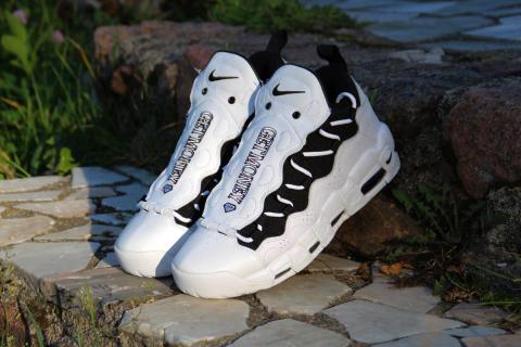 Кроссовки Nike Air More Money